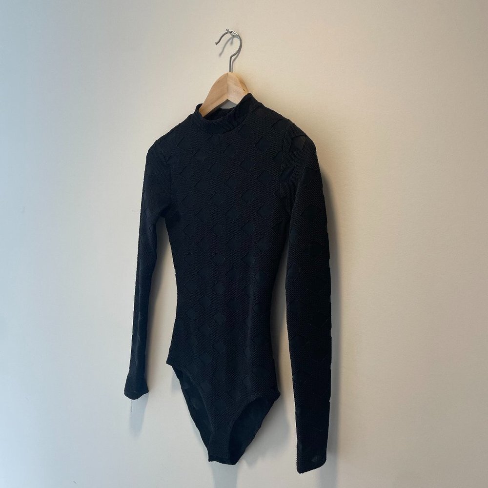 Fashion Nova Edges That Scratch Bodysuit - Black Size XS - Picture 2 of 10